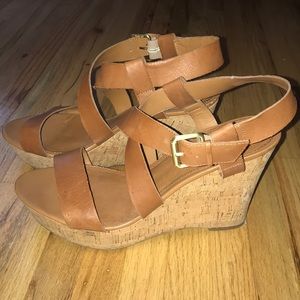 Tan leather wedges with gold buckle